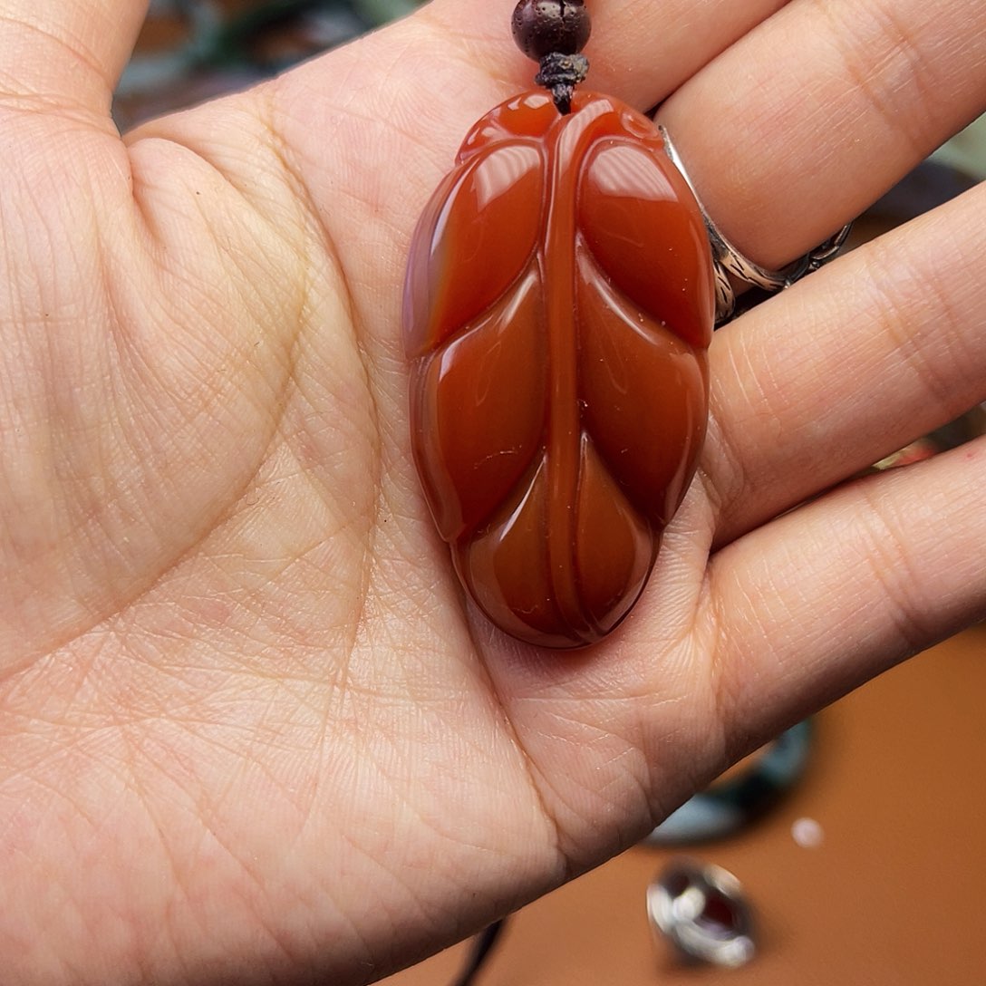 翡翠颈饰未镶嵌这