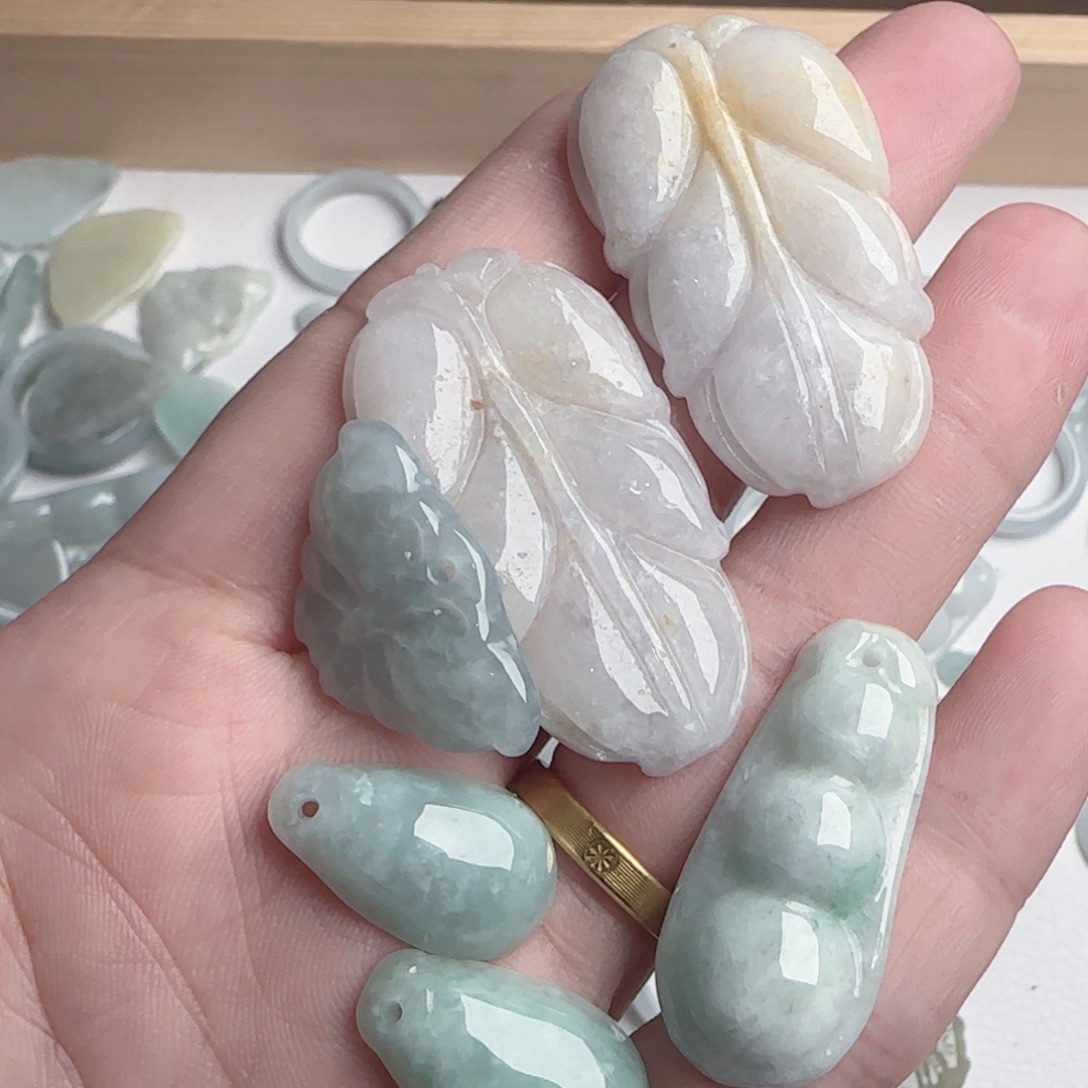 翡翠未镶嵌颈饰纯天然缅甸a货翡翠