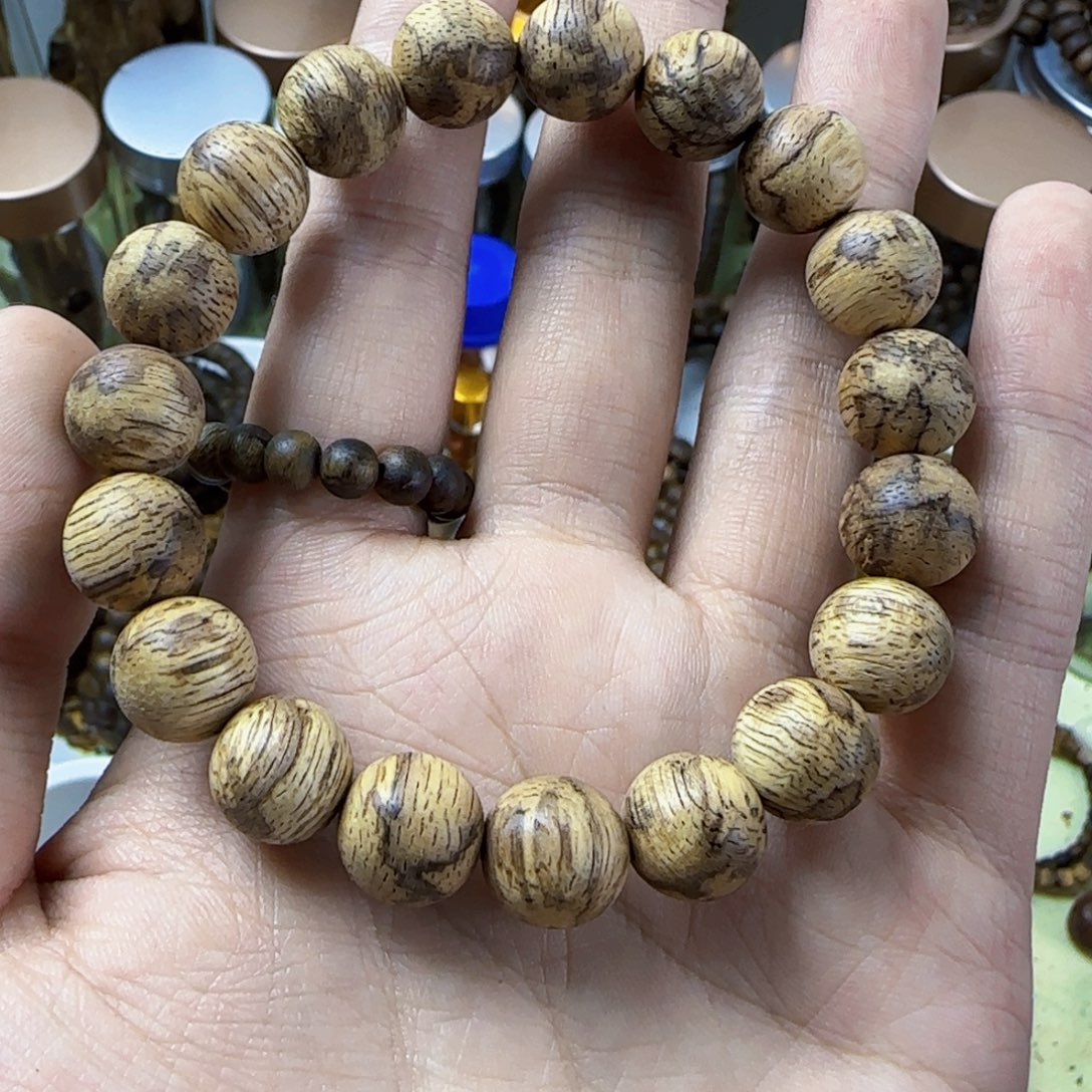 土***匪沉香沉香碎屑奇楠沉香碎1.1-7.9克达拉干