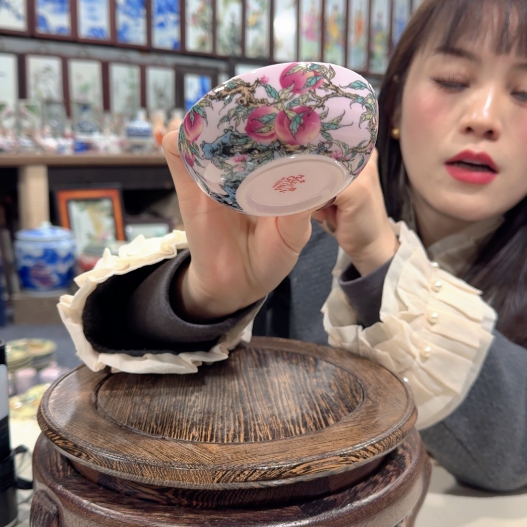 瓷摆件//////景德镇陶瓷瓷器。杯。