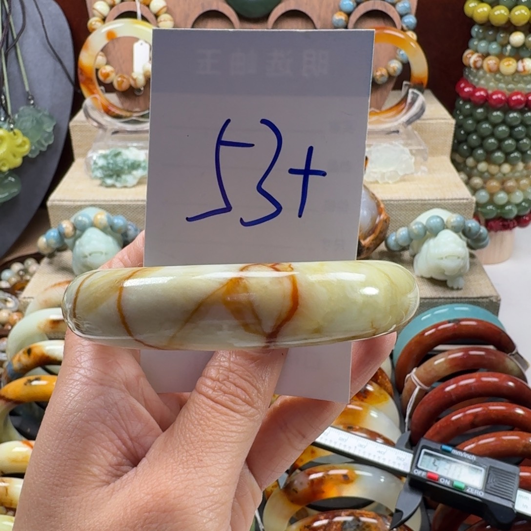 蛇纹石玉未镶嵌手镯654