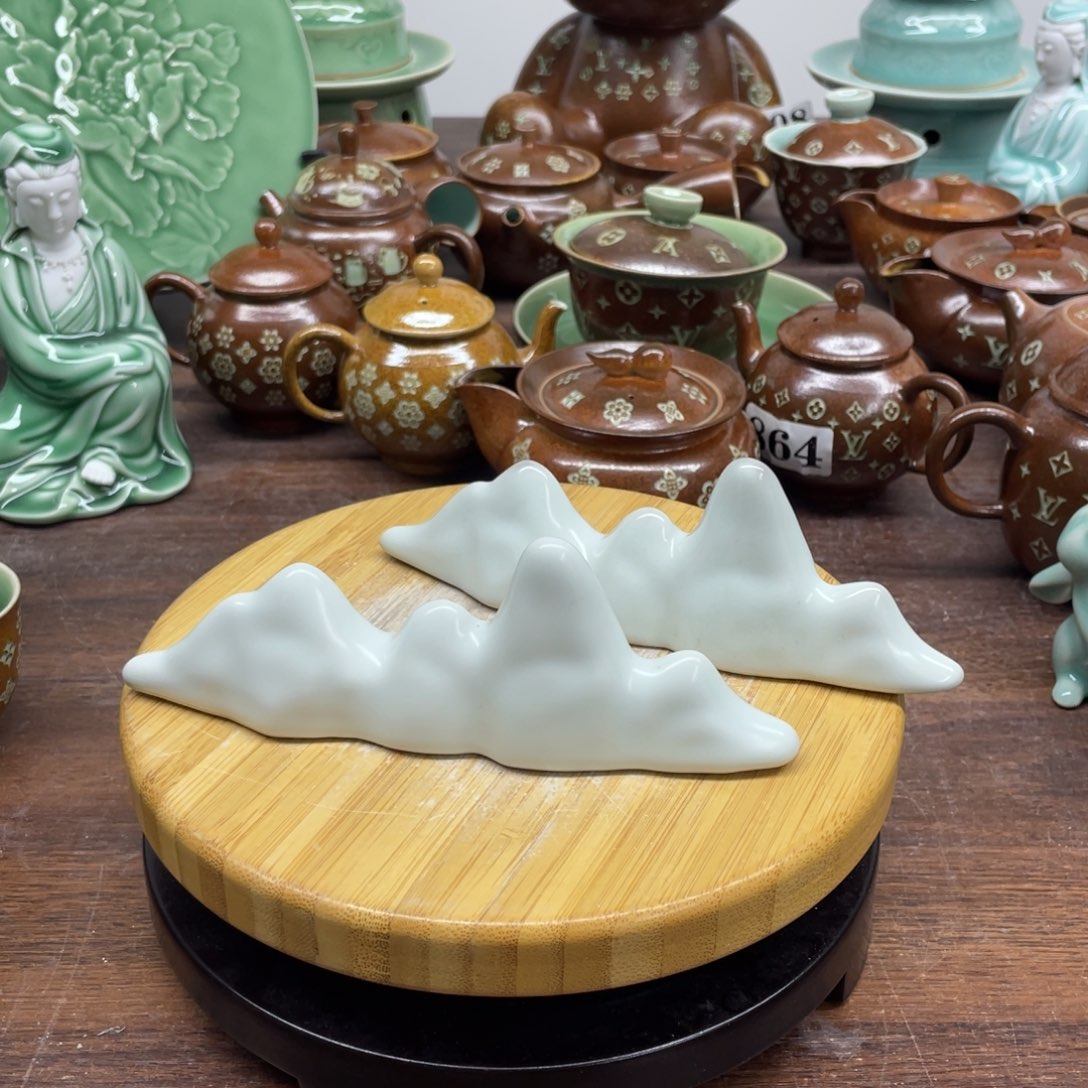 微瑕特价青瓷青瓷2个