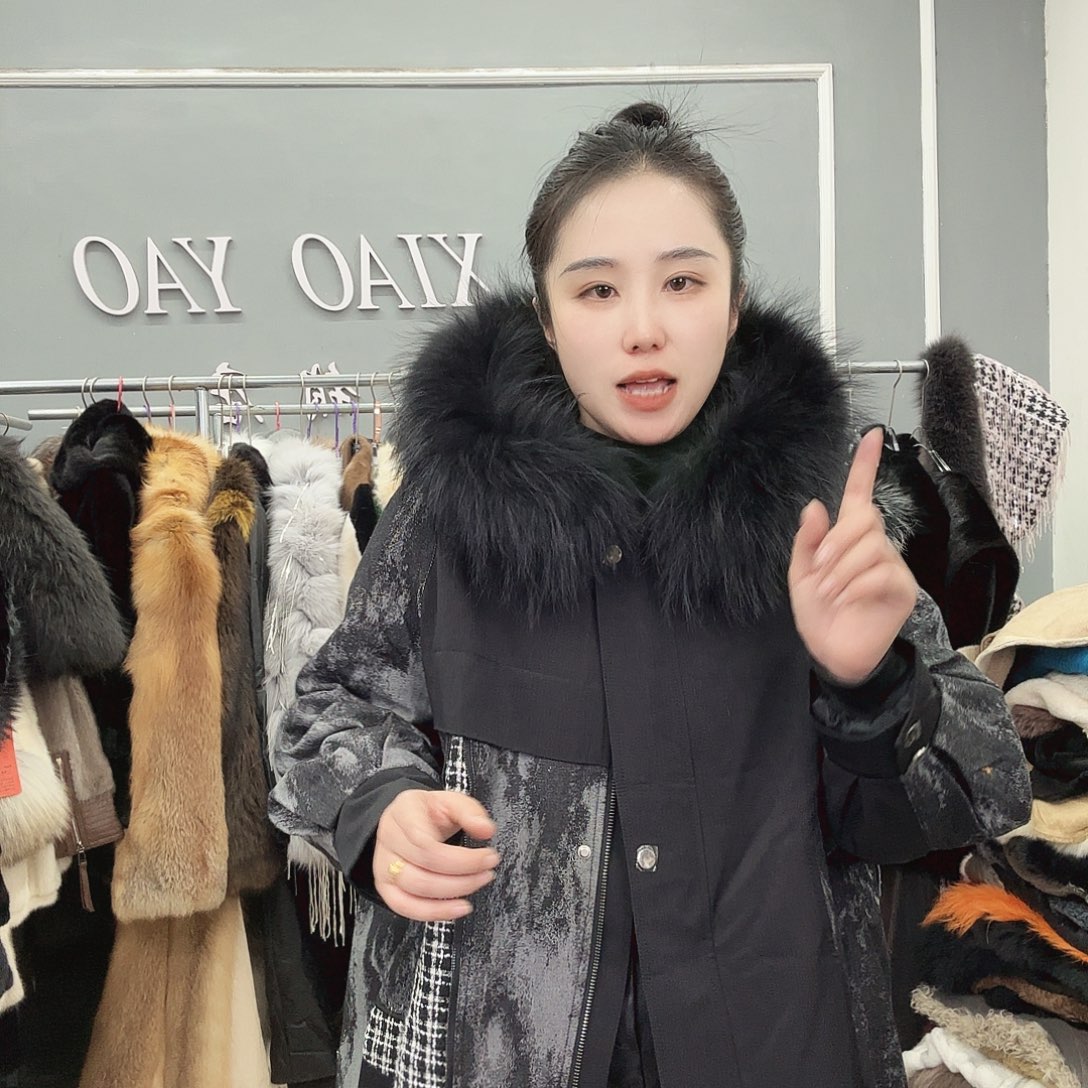 姚小妖家高端皮草