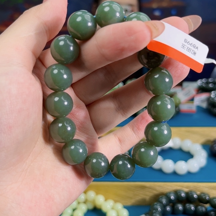 和田玉纯天然卡14未镶嵌