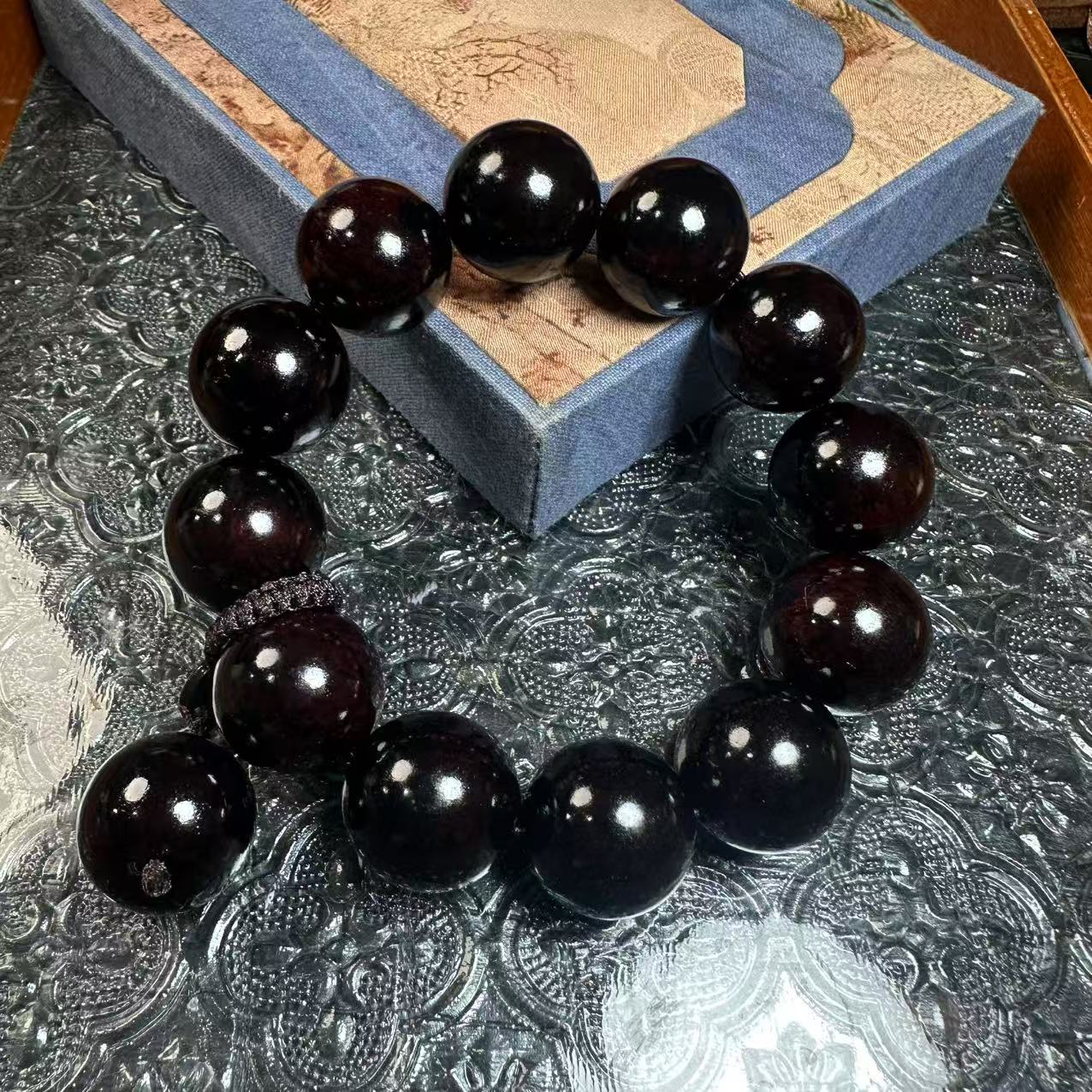 【百世璀璨 尽耀光芒】雪山重楼20mm手串B075