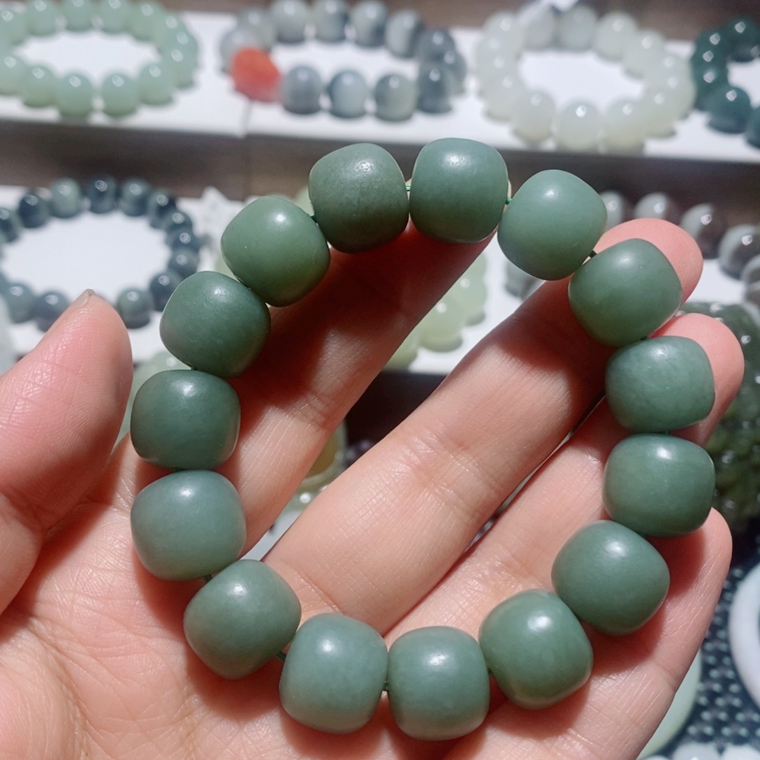 手链未镶嵌和田玉