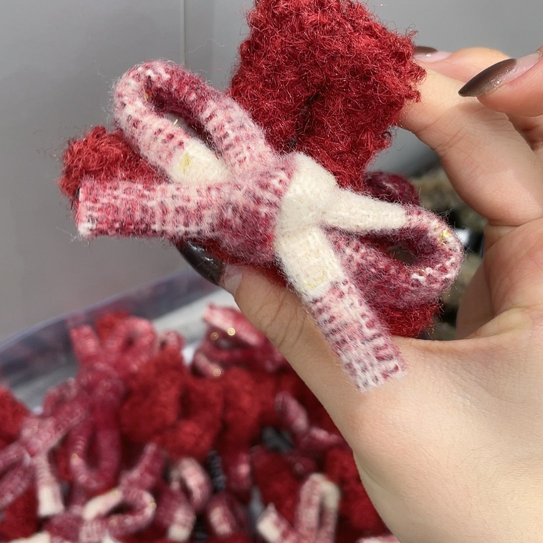 非金属红色蝴蝶结9抓