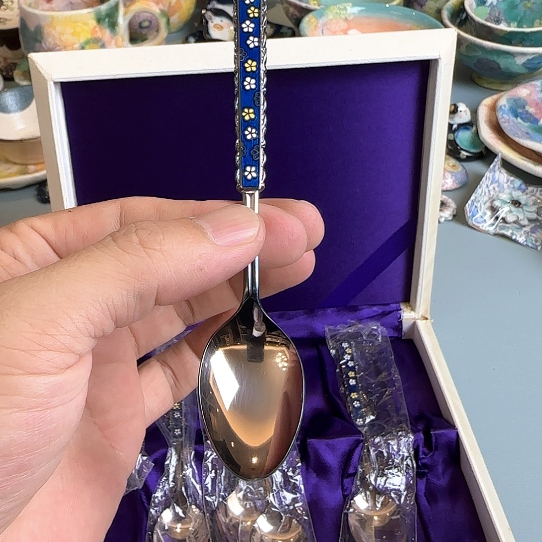 摆件哈哈这不叫不让笑吧