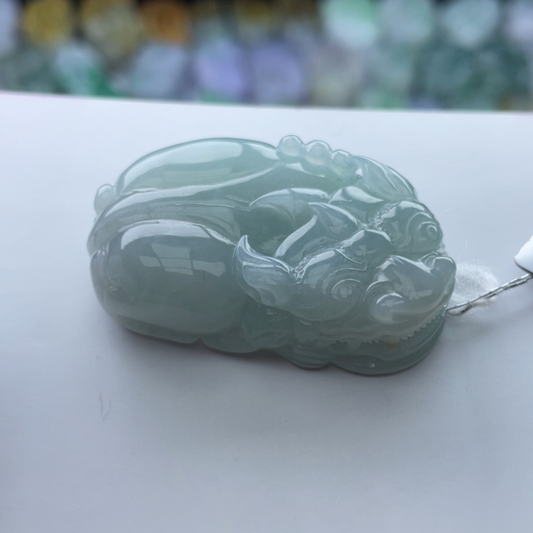 翡翠颈饰未镶嵌貔貅