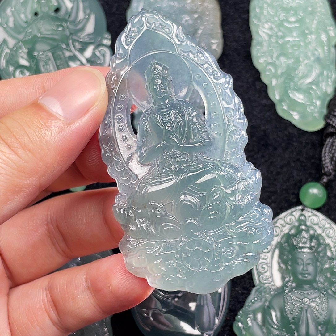 翡翠未镶嵌颈饰6，