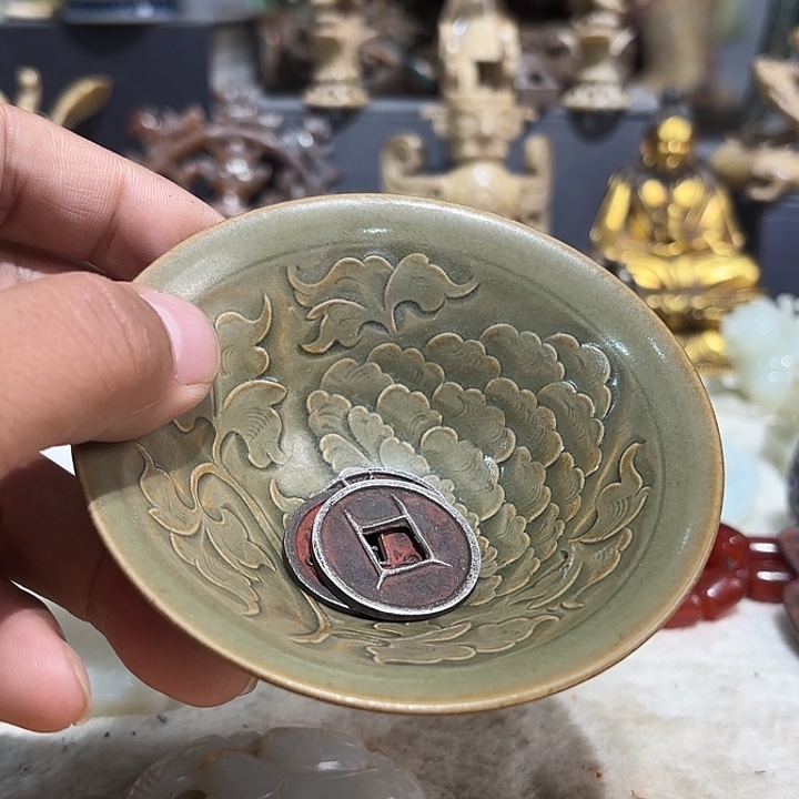 玉***缘瓷器制作工艺精湛
