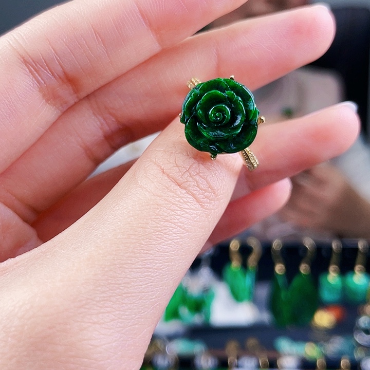翡翠戒指银S925镶嵌饰品