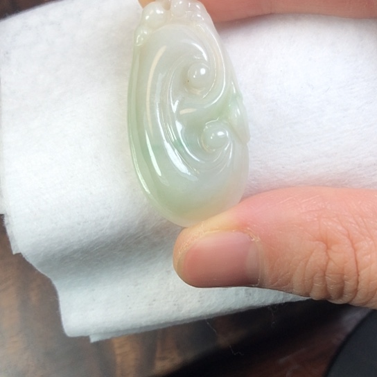 翡翠未镶嵌颈饰缅甸A货，每天下午1点半开播