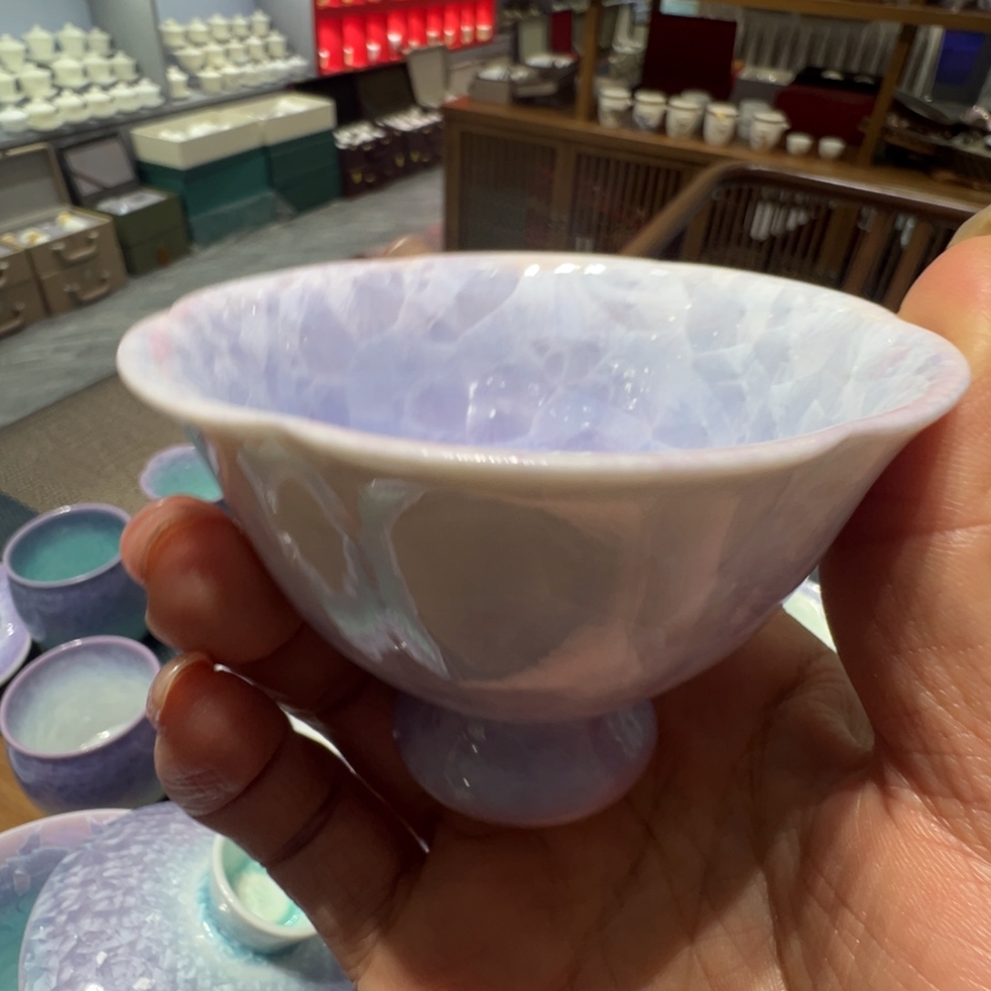 瓷片。。。。。。。。。。。。。。，。