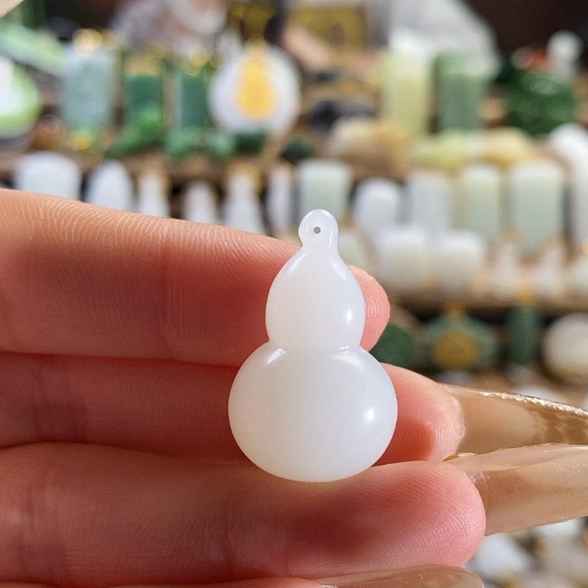 【闪购商品】和田玉吊坠未镶嵌