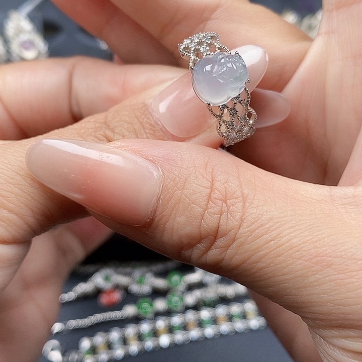 翡翠银S925镶嵌戒指缅甸翡翠