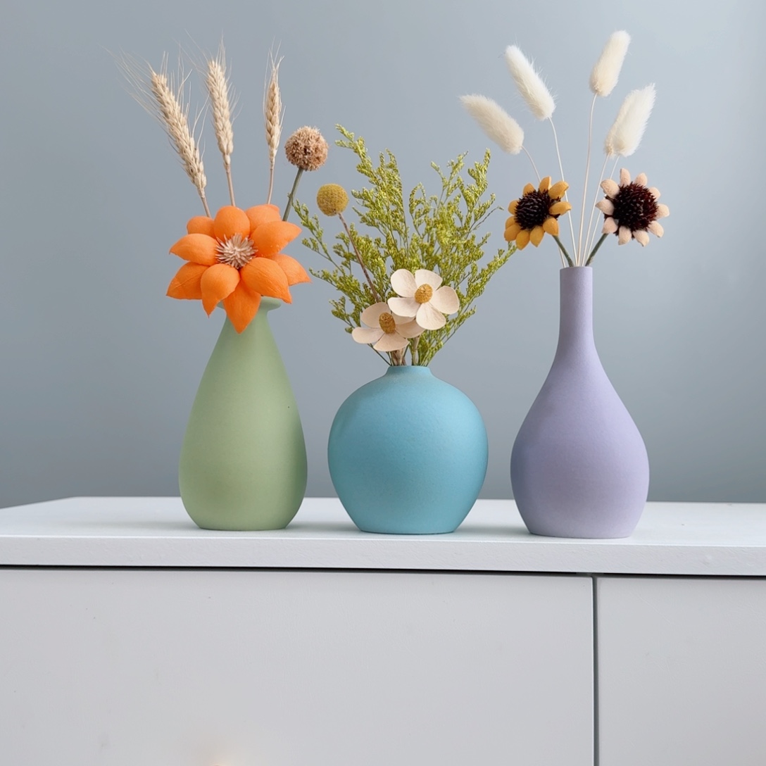摆件陶瓷小花瓶含花总高约20-30cm