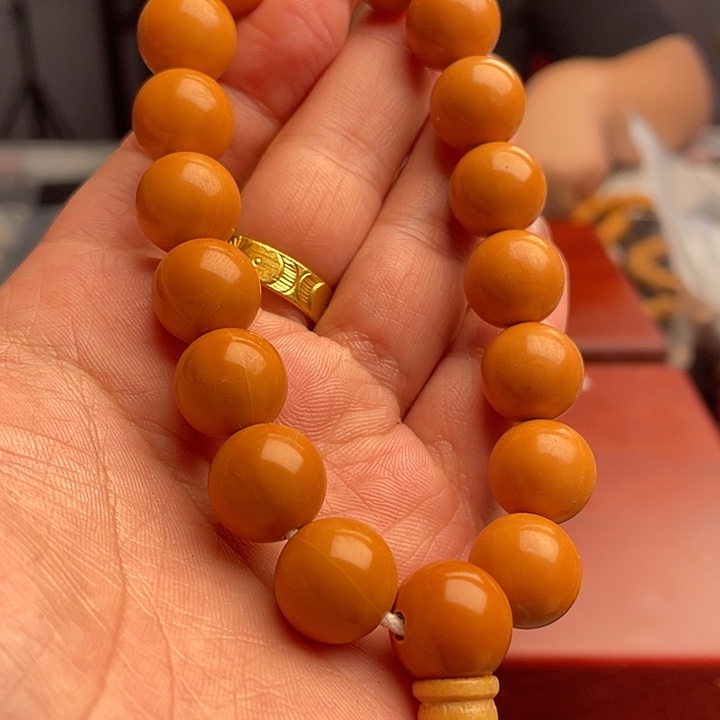 橄榄核吊坠猴头手串