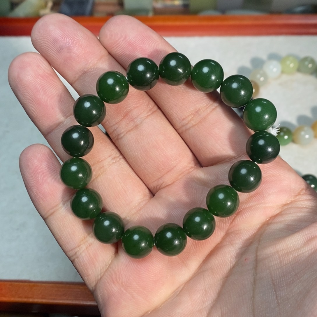 ****ぐ和田玉未镶嵌吊坠(不含链)