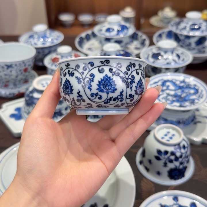 摆件在这场战斗的同时