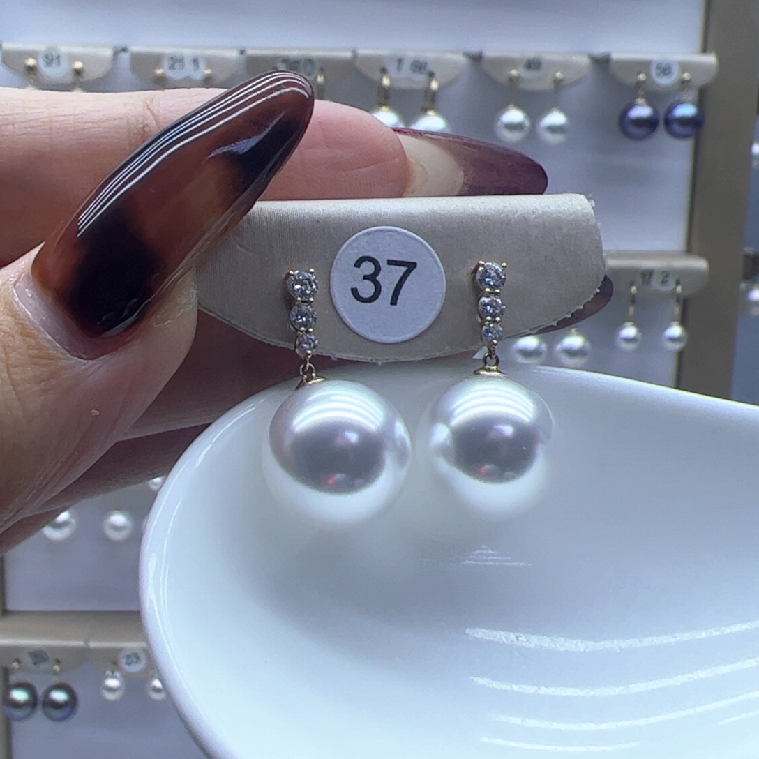 淡水珍珠耳饰18K金镶嵌