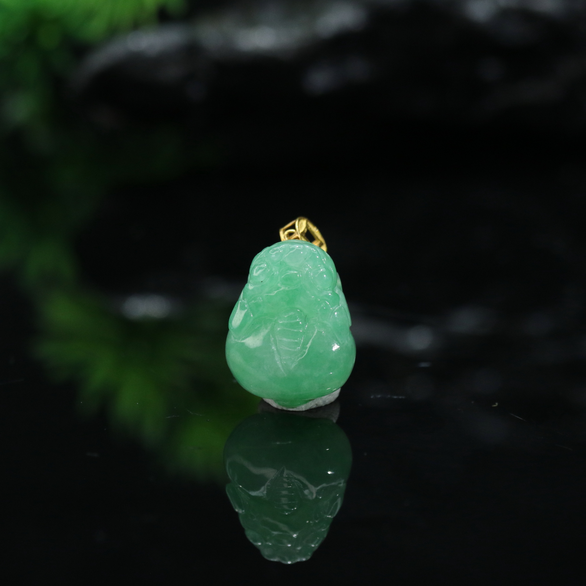 4天然缅甸翡翠A货18k绿貔貅吊坠/000085/上海嘉禾拍卖