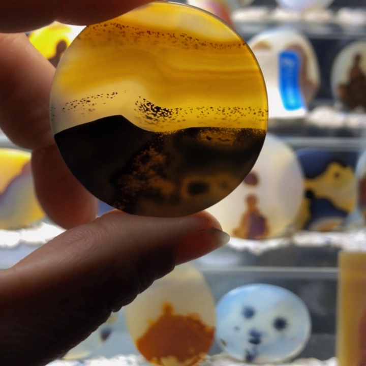 合金玛瑙/玉髓珠宝奇石151