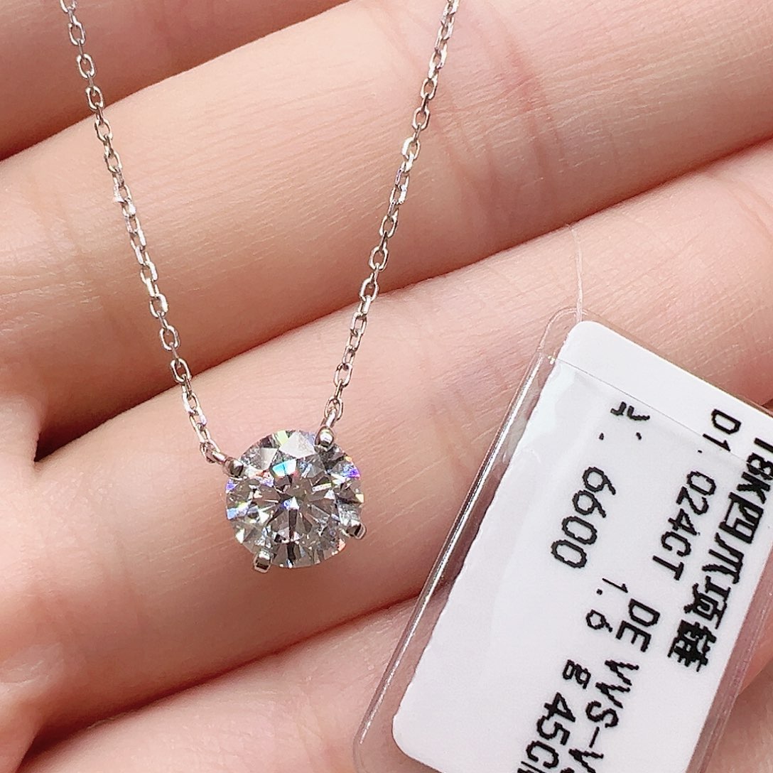 18K金镶嵌套链实验室培育钻石一克拉，四爪项链k白露思款