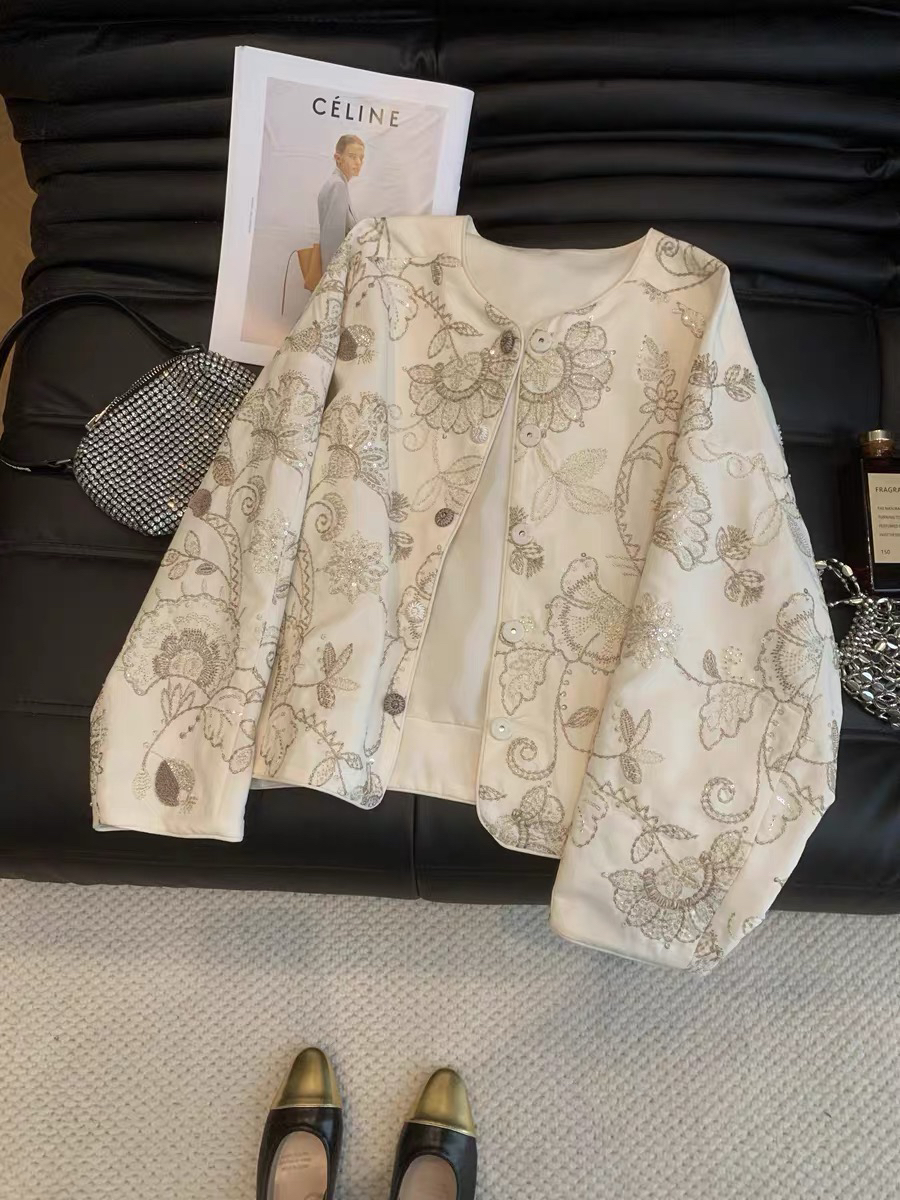 2025早春新款刺绣开衫外套小众设计感文艺刺绣串珠外套气质外套女