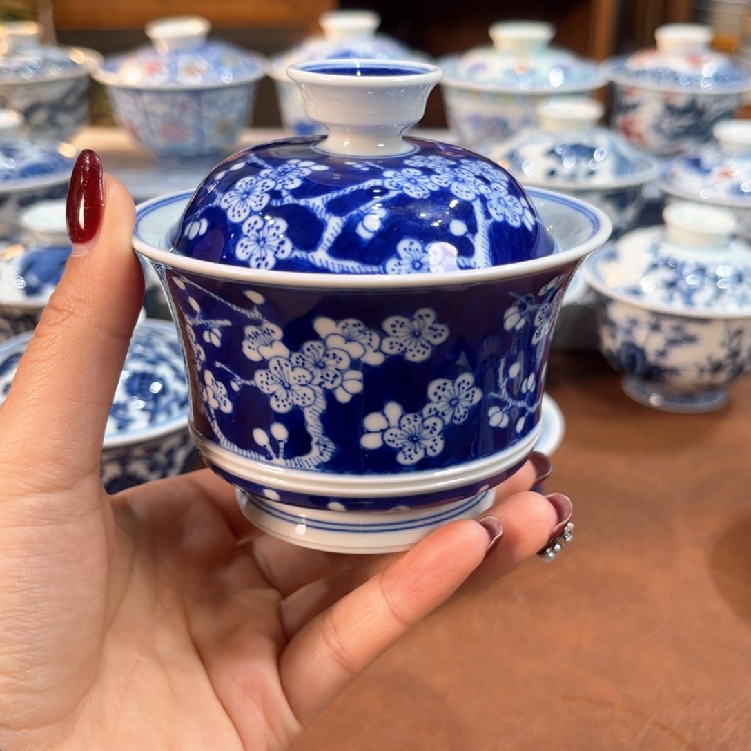 齐*师盖碗。。。。。。。。。。。。。。