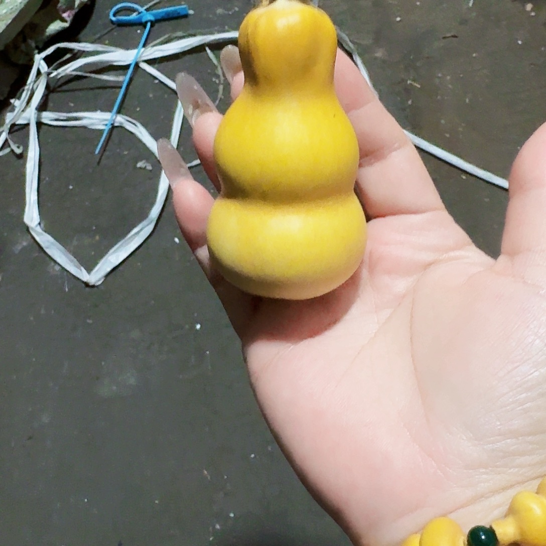 犬****地里都没有钱用啦