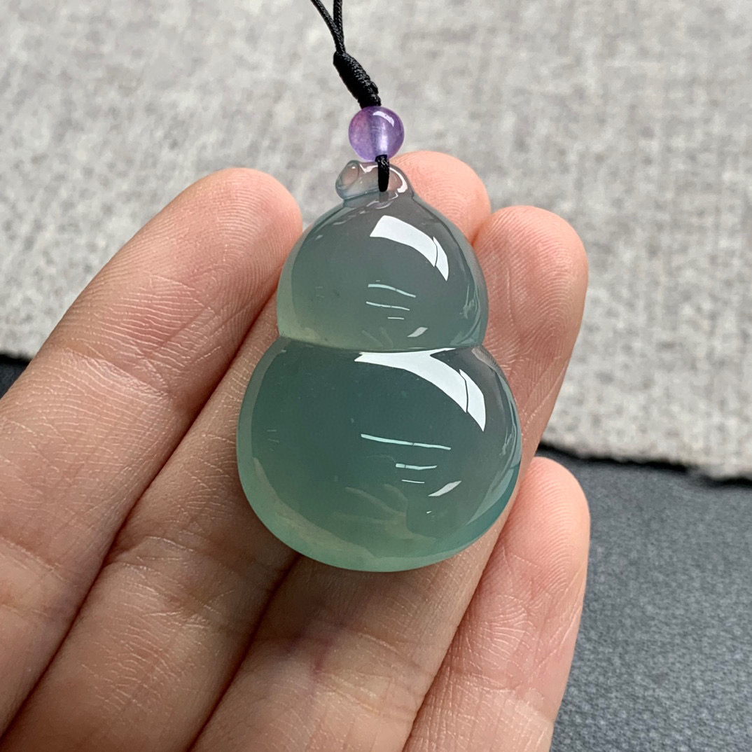 天然A货缅甸翡翠 葫芦 尺寸 : 33.3-22.3-9.3