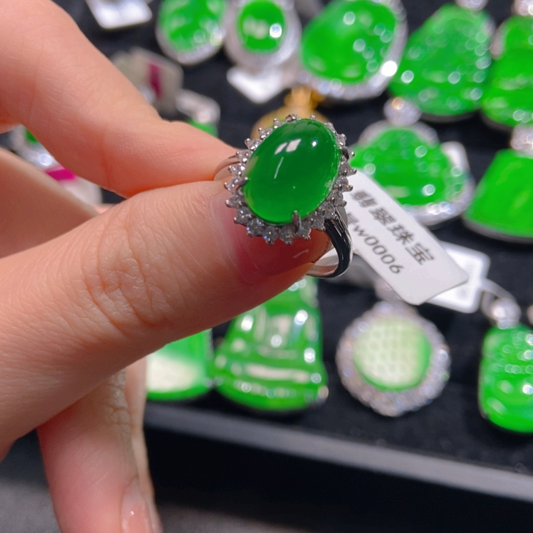 翡翠吊坠(不含链)银S925镶嵌