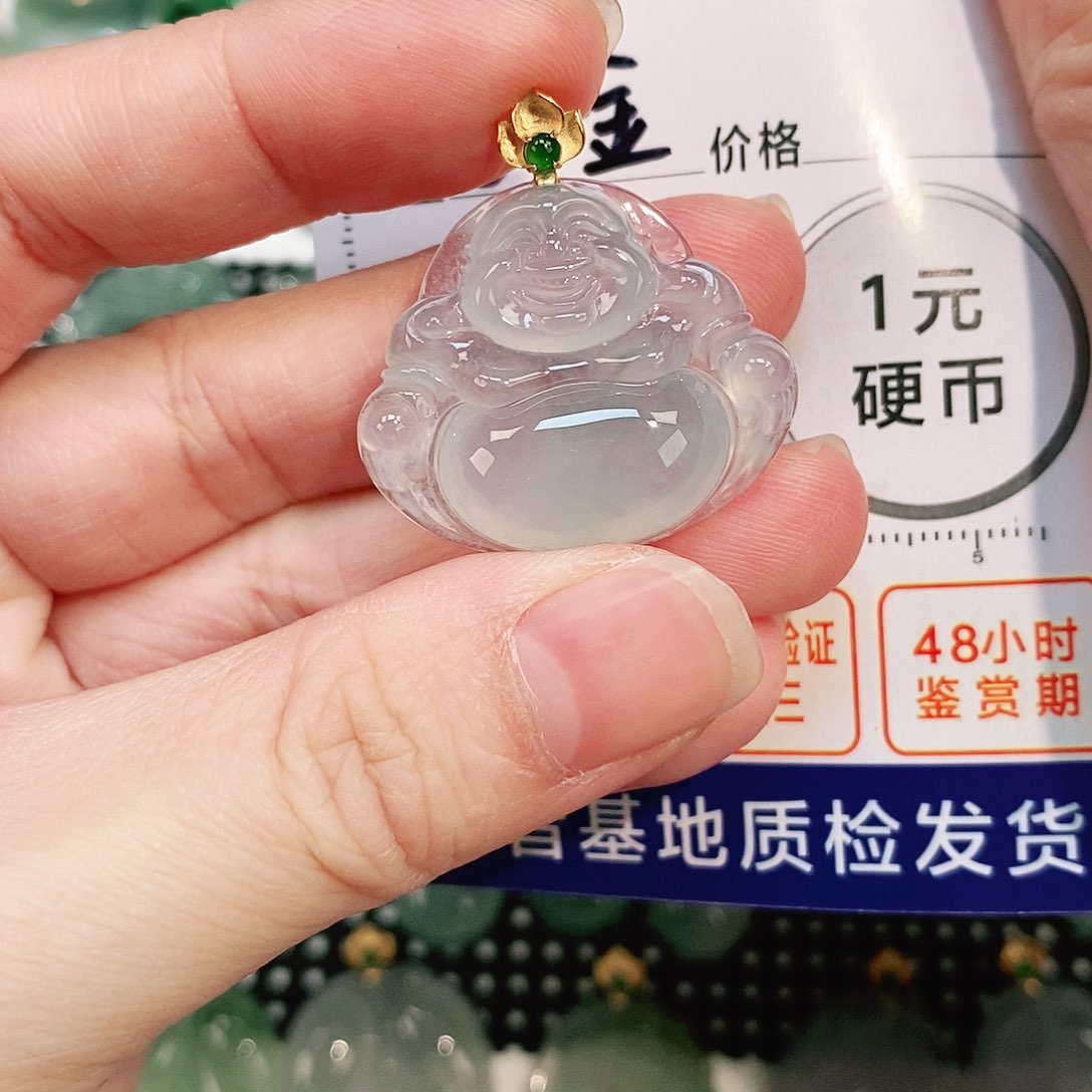 翡翠颈饰18K金镶嵌?****＇吊坠