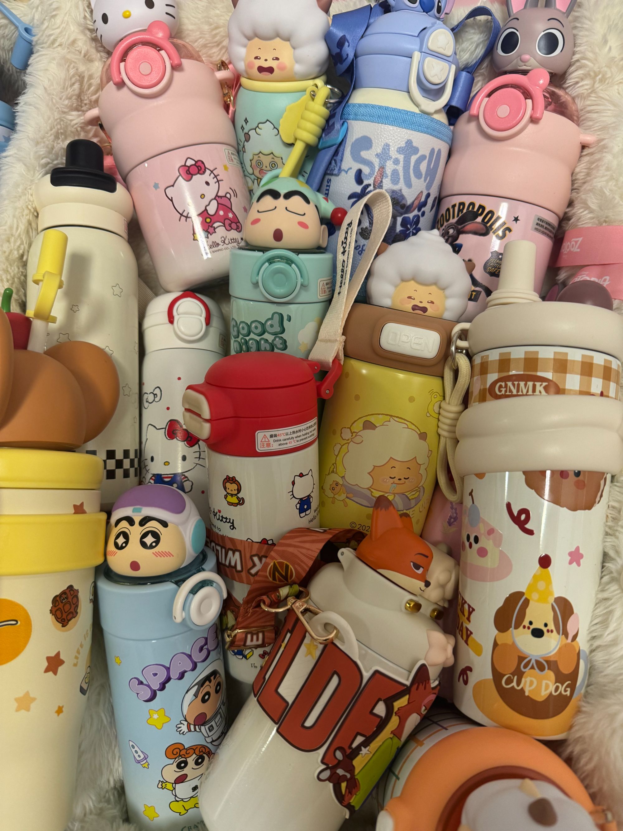 2025新款高颜值便携式不锈钢咖啡杯保温杯B系列