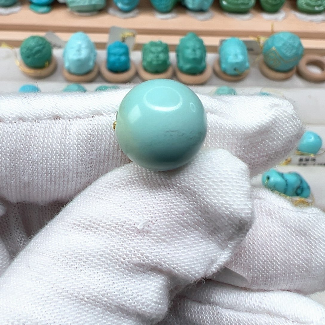 绿松石配饰未镶嵌