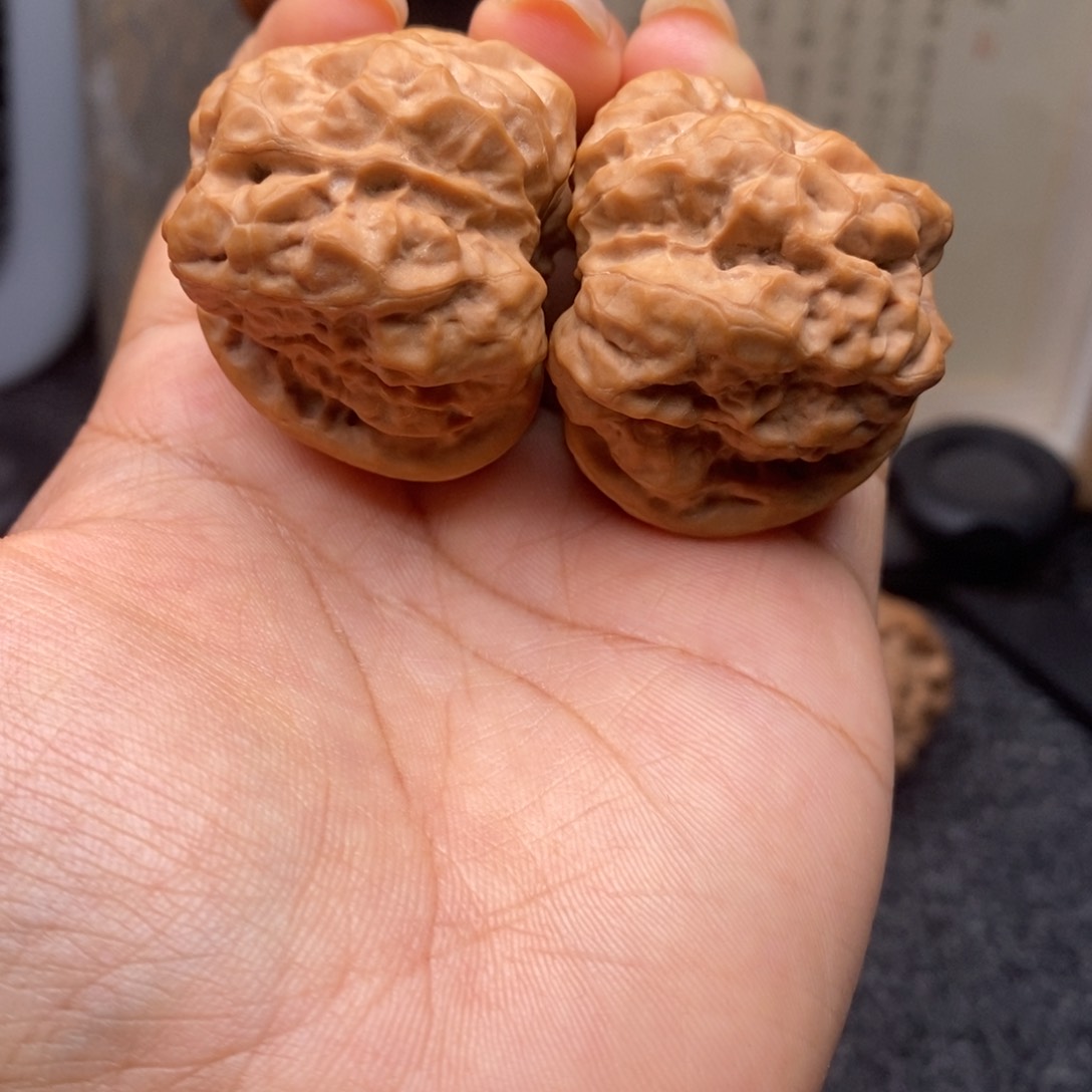 文玩核桃把件39三角蛙