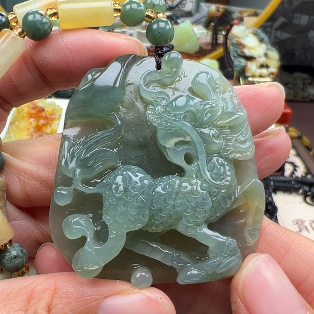 岫玉未镶嵌挂件挂件