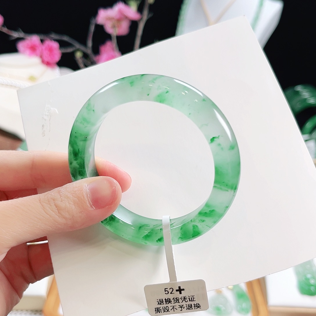 石英质玉未镶嵌手镯