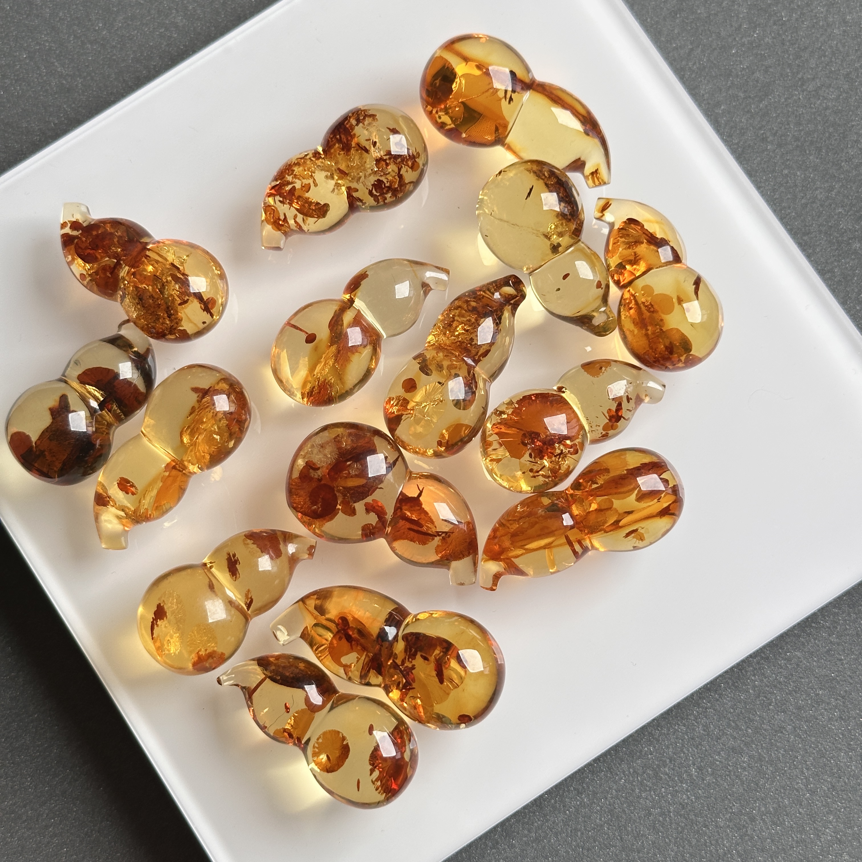 天然花珀葫芦 多样性发其一 H104