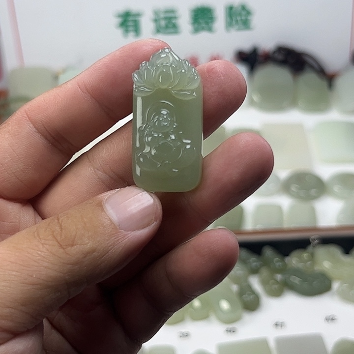 颈饰未镶嵌和田玉