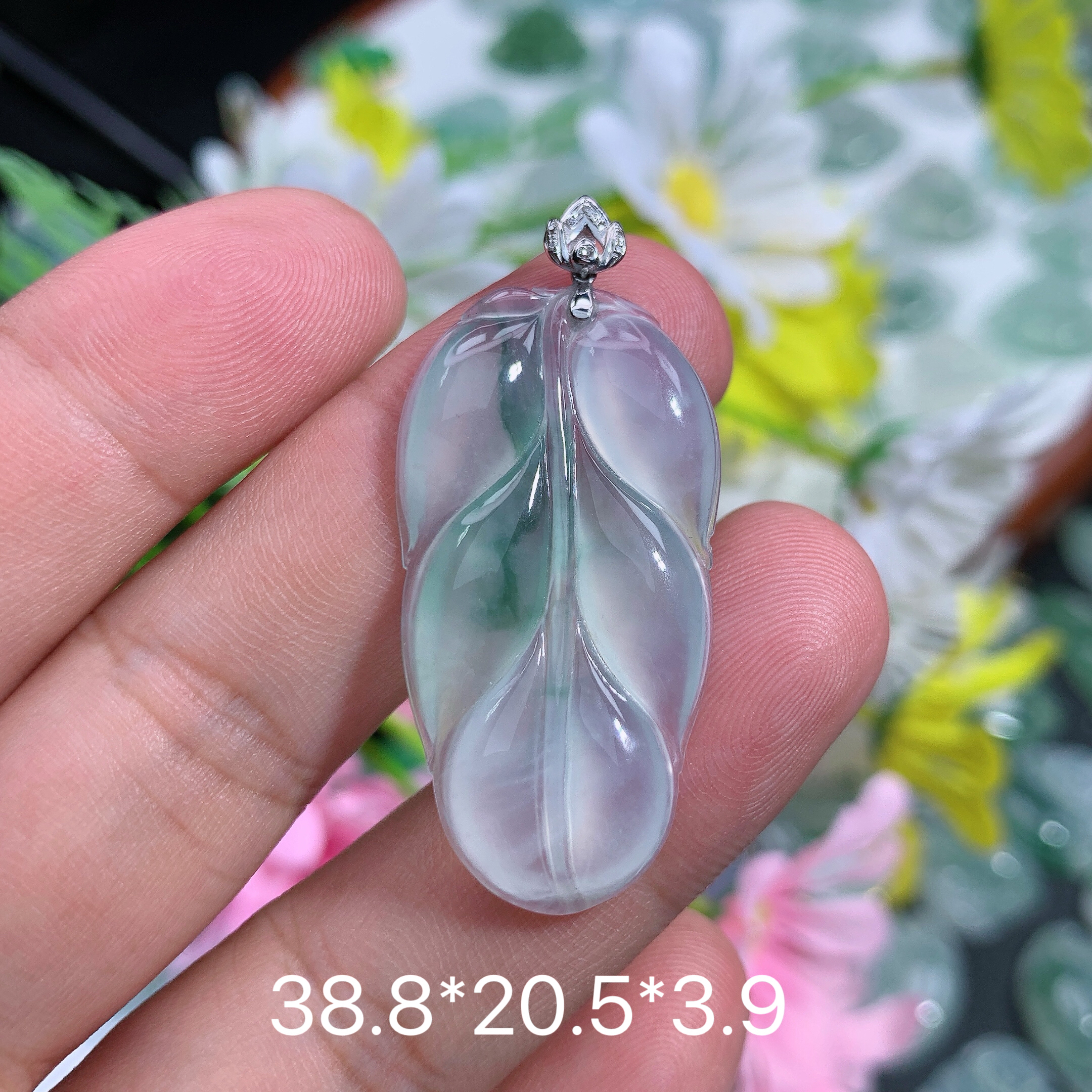 缅甸天然翡翠A货冰种飘花叶子吊坠M百搭冰透轻奢女士气质高冰精美