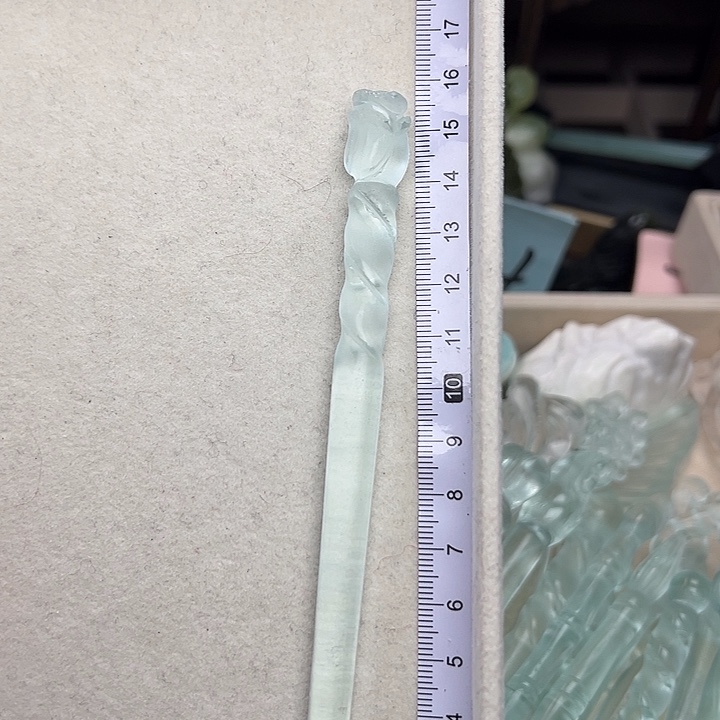 蛇纹石玉未镶嵌发簪玫瑰