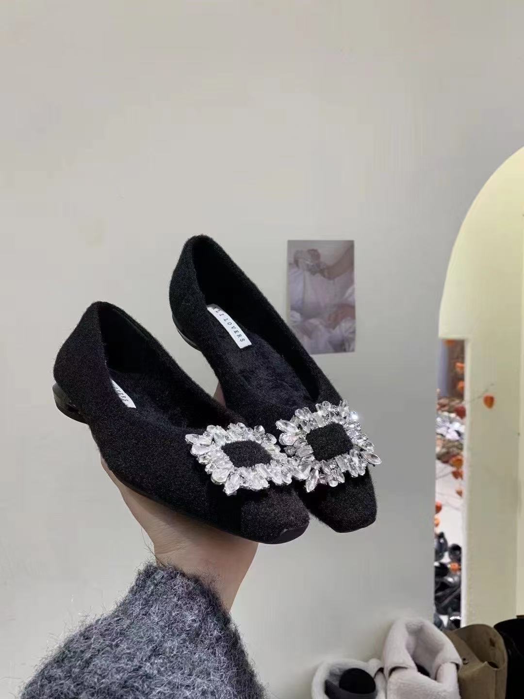 [DARUI]法式水钻气质尖头加绒单鞋2025年新款毛毛鞋