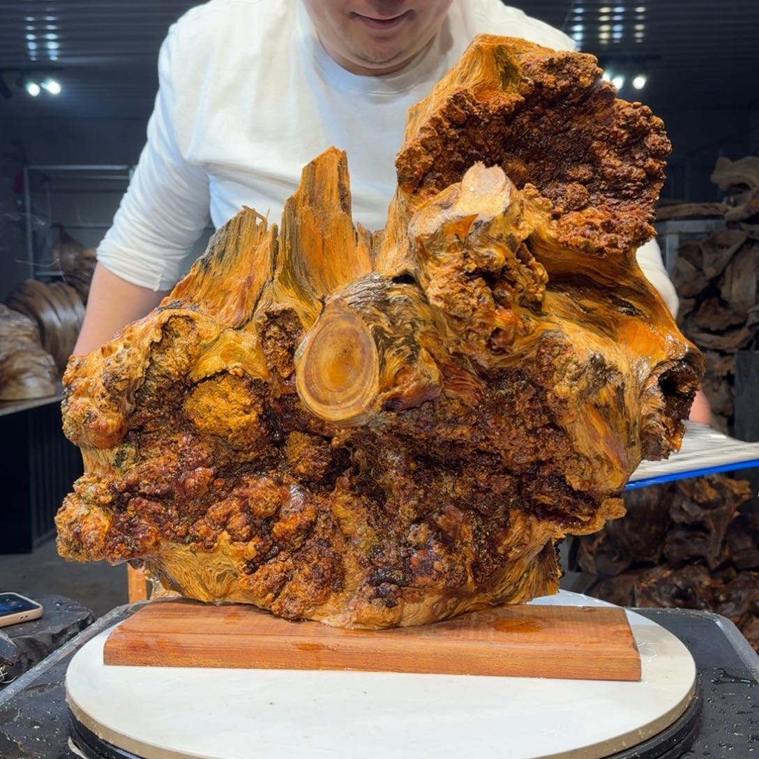 木换**格王一刀琥珀木84