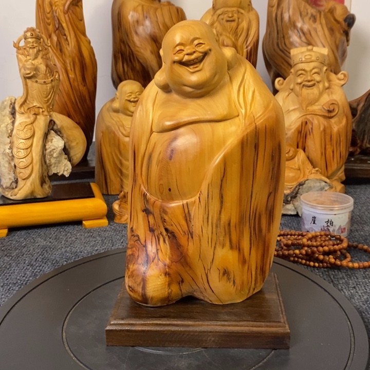 柏木（崖柏）弥勒佛摆件