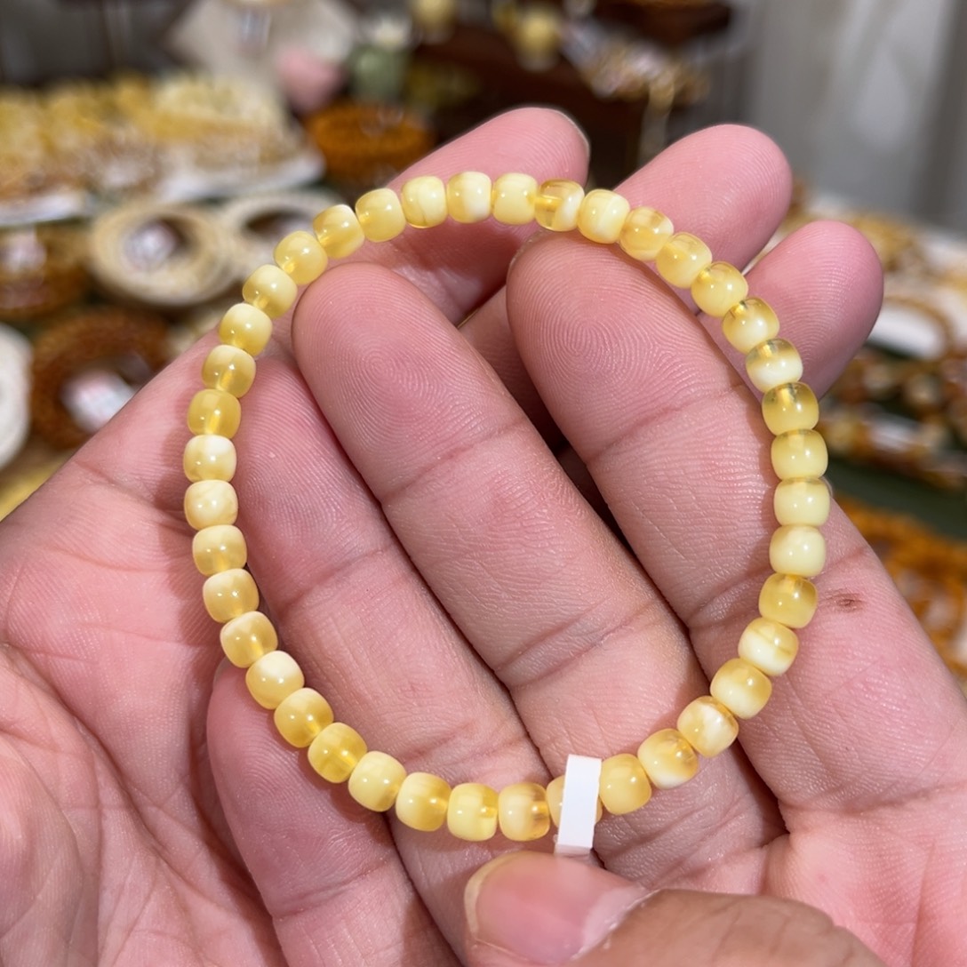 蜜蜡未镶嵌手链5.0mm