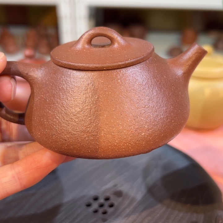 紫砂茶案平盖石瓢150cc