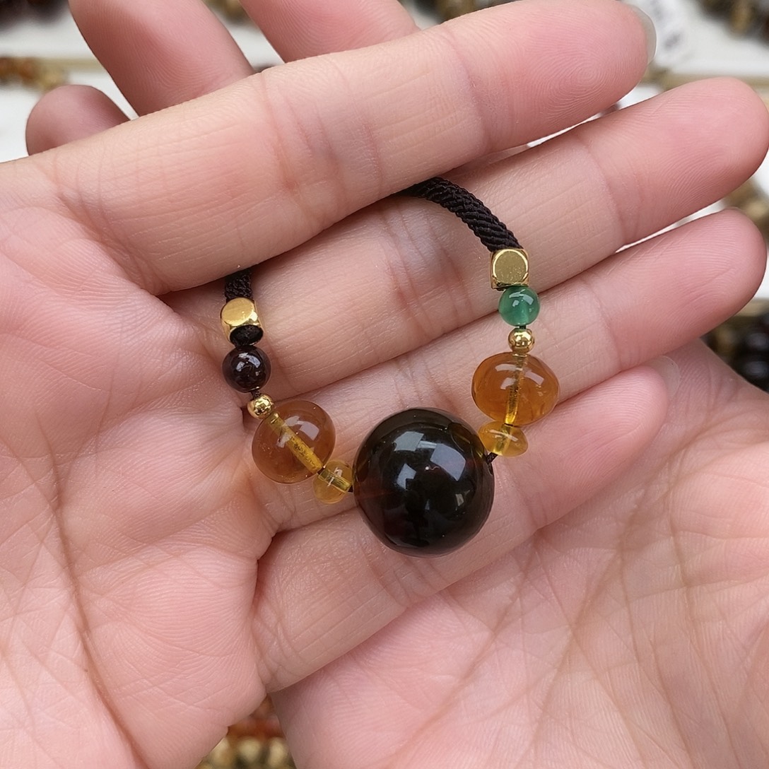 琥珀未镶嵌裸石琥珀16