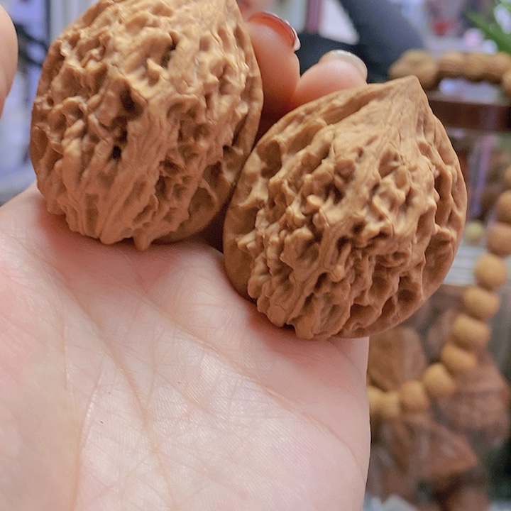 【闪购商品】文玩核桃把件40鸡心